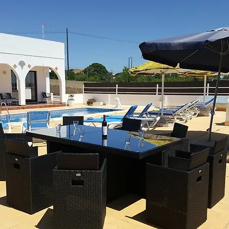 Nyaraló V4 Filomena *