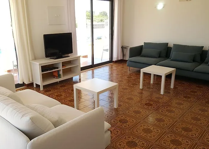 V4 Filomena Tatil Evi *